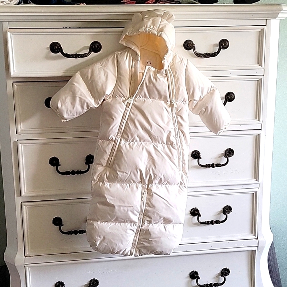 Baby clothes